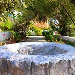 Aphrodite Kalymnos شقة فندقية 4*