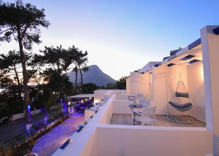 Ξενοδοχείο με διαμερίσματα Aphrodite 4*