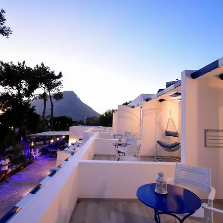 Aphrodite Kalymnos Μυρτιές