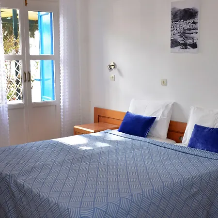 Aphrodite Kalymnos מלון דירות 4*