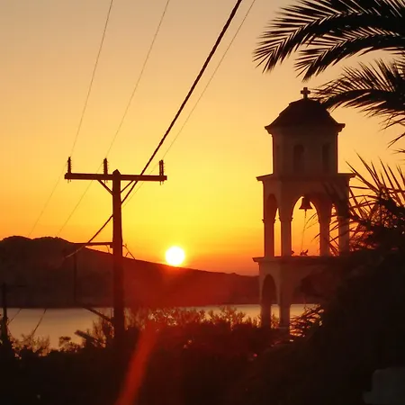 Aphrodite Kalymnos Μυρτιές
